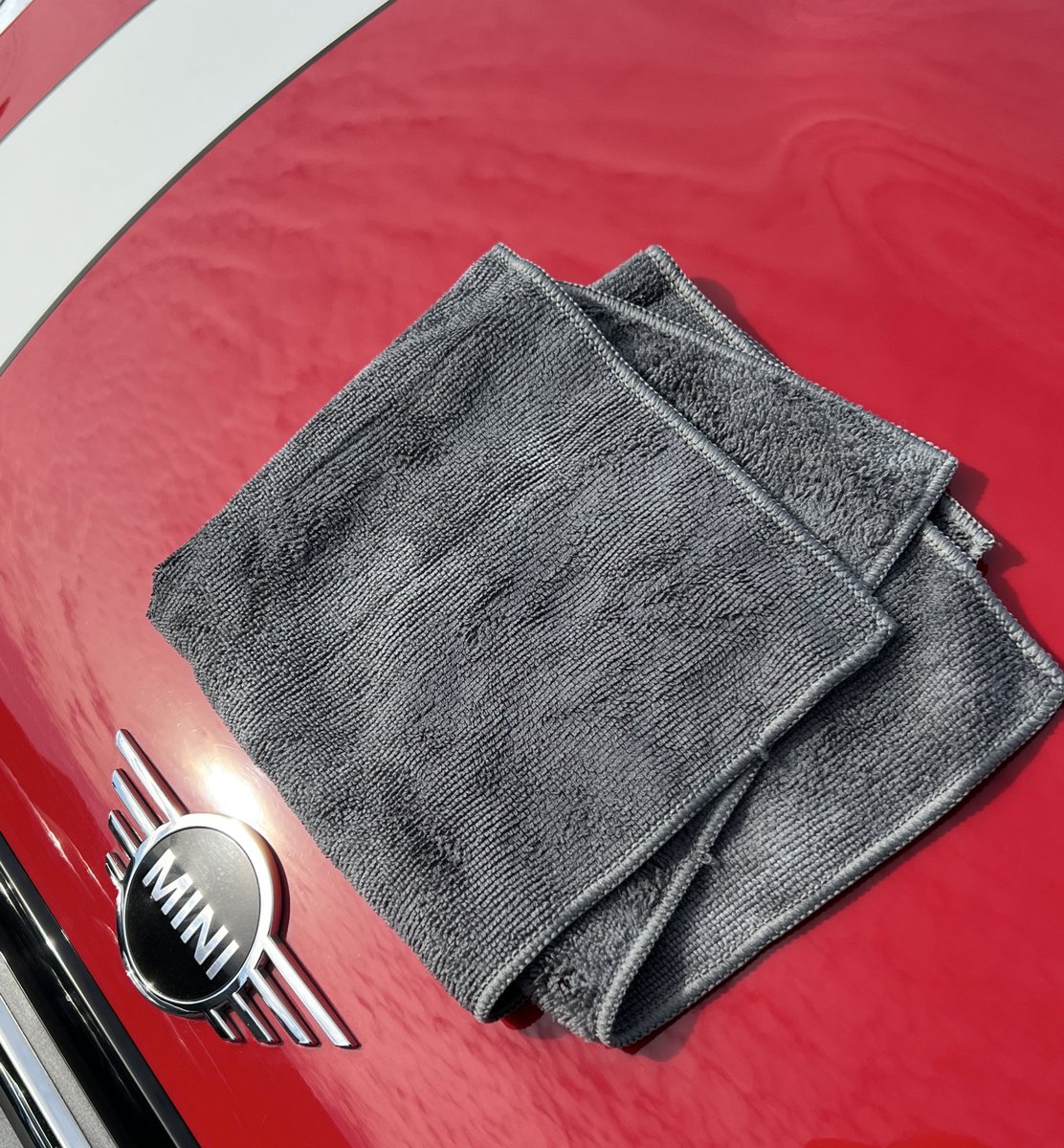 明日は雨なのに洗車してる☔️😂