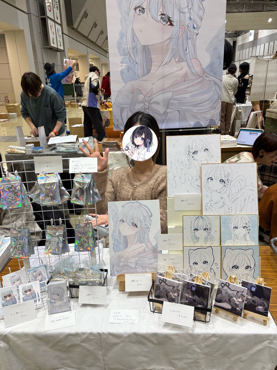 設営完了しました‼︎
B42a でお待ちしております~🫰🏻💖
色紙は上4000 中3000 下2000です🥰