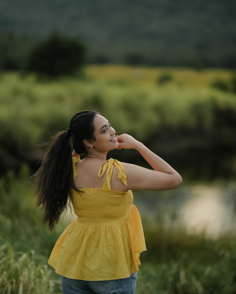 Weekendvibes_'s tweet image. Pavithra Janani 💛

#Pavithra #PavithraJanani