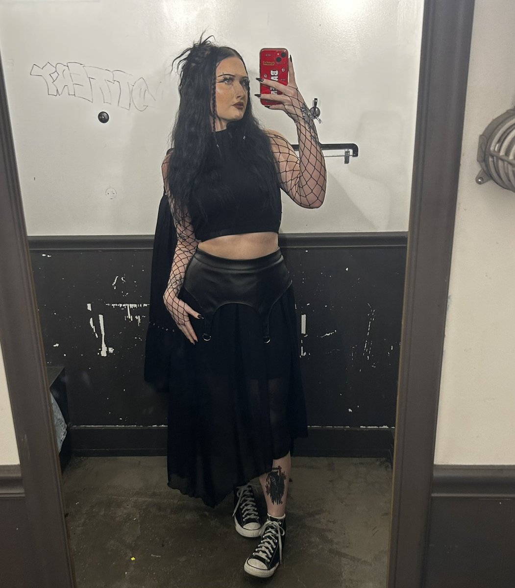 ✭ 𝖏𝖚𝖑𝖊𝖘 ✭ tweet media