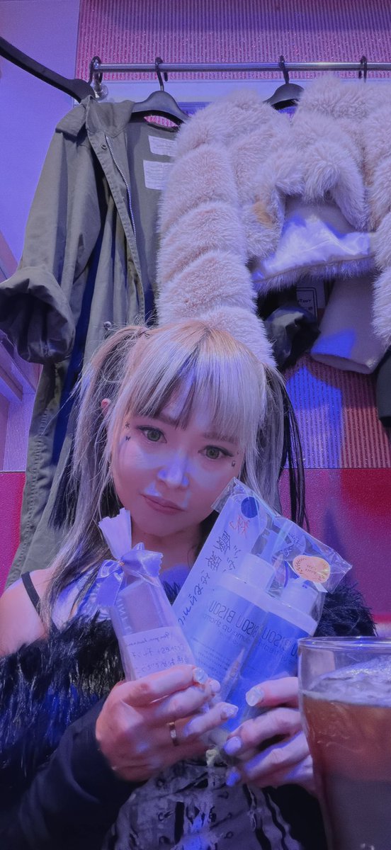 まりりんとままりんが祝勝会🏆 してくれました♡嬉しかったし