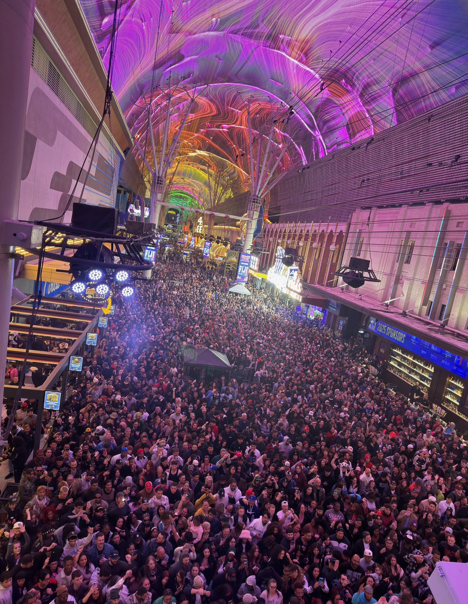 Vital Vegas tweet media