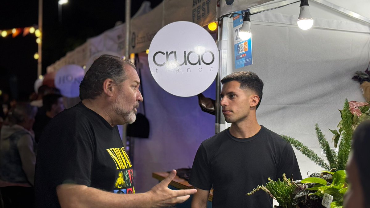 _charlycardozo's tweet photo. ✅  Y en la misma zona de la ciudad, el #BNAFest donde Desarrollo Económico y Empleo @DesarrolloRos de @MuniRosario acercó a emprendedores que participan de los programas locales en este evento que visitó la ciudad con @BancoNacion https://t.co/MKgoGKk4y5