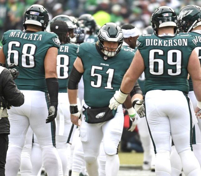 They deserve this. 

They deserve to be humiliated.

They’ve been putting forth embarassing efforts most of the season and have gotten away with it.

Now they can’t hide behind “well we still won”

Time to put some feet to the fire.

This isn’t acceptable.