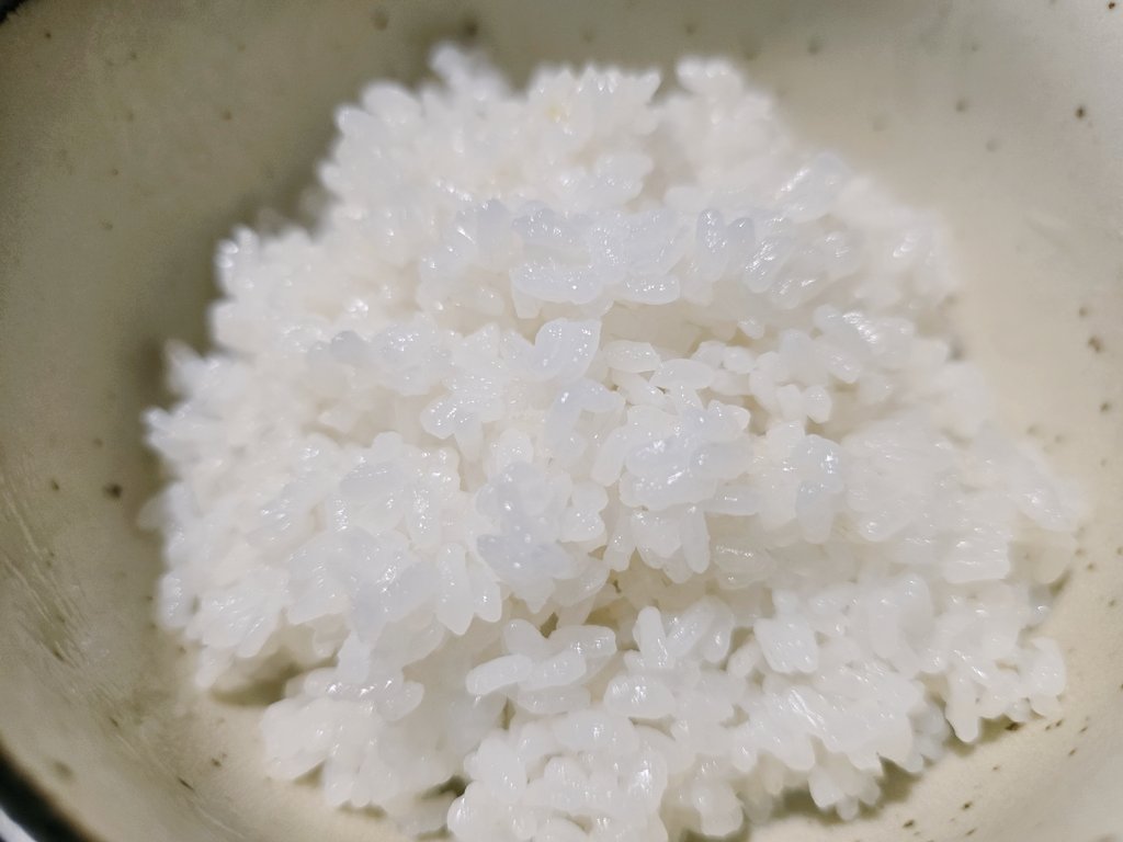 新嘗祭
新米を頂きました。
めちゃ美味しい！
完全無農薬米🌾