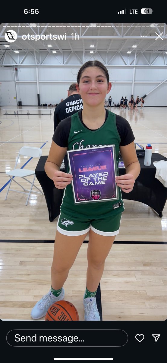 Antonio Curro tweet media