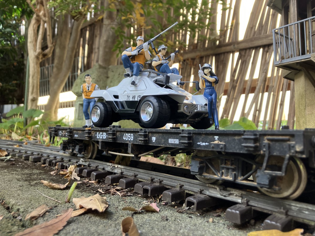 ピットロードの機動警察パトレイバー劇場版98式特型指揮車1/24スケ―ル