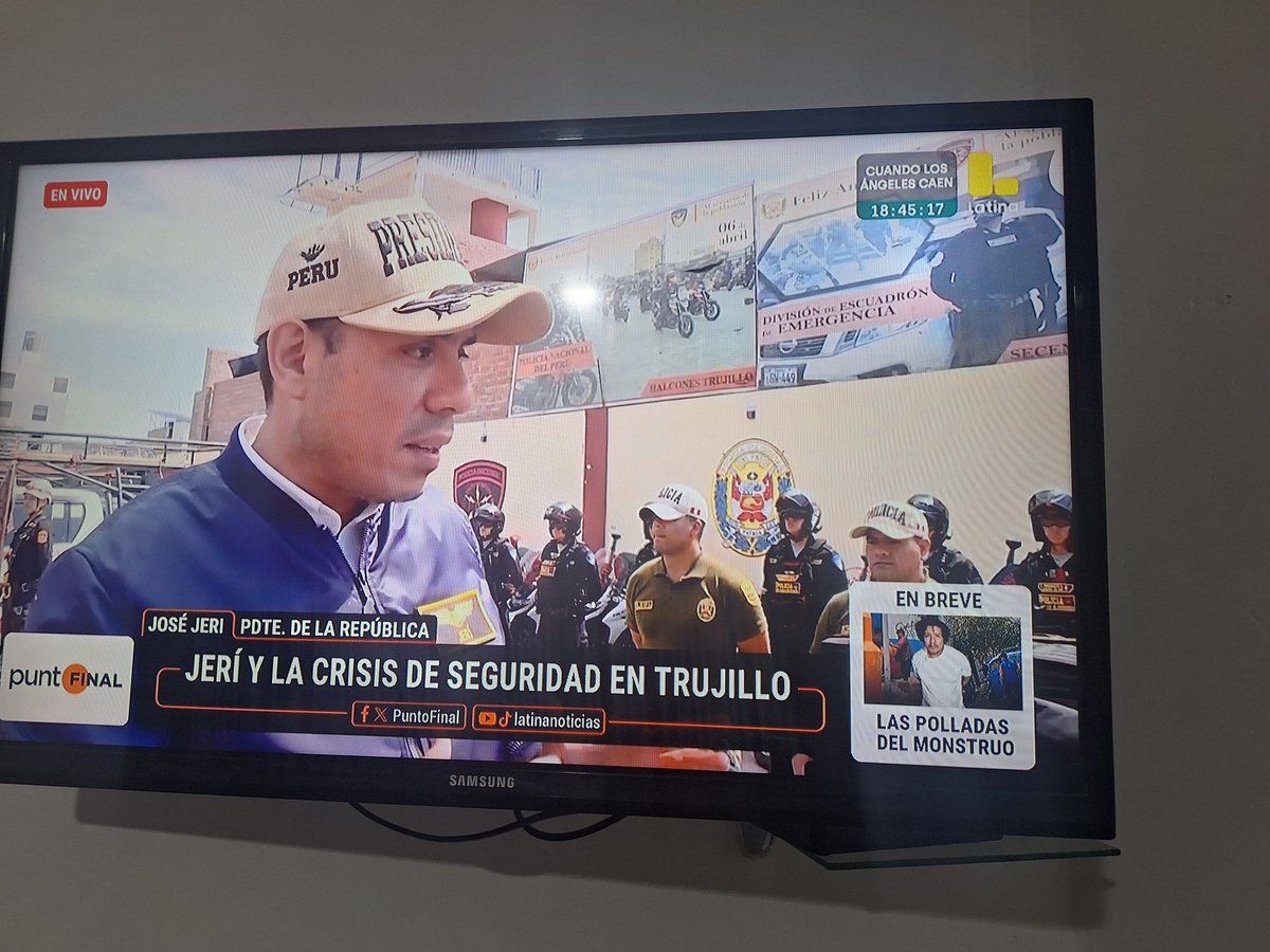 ossaar's tweet photo. estuvo buena la licitación de los gorros en el estado 🤣... https://t.co/ymUhzkF3Sj