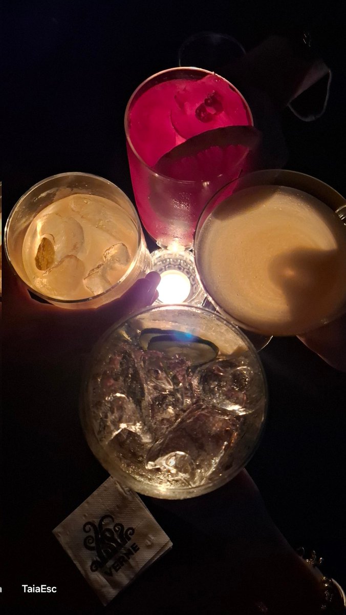 Taia GinTonic 🍸 tweet media