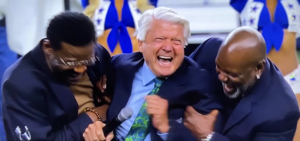 KingGreen___'s tweet photo. @DezBryant https://t.co/5n8eFWEeo0