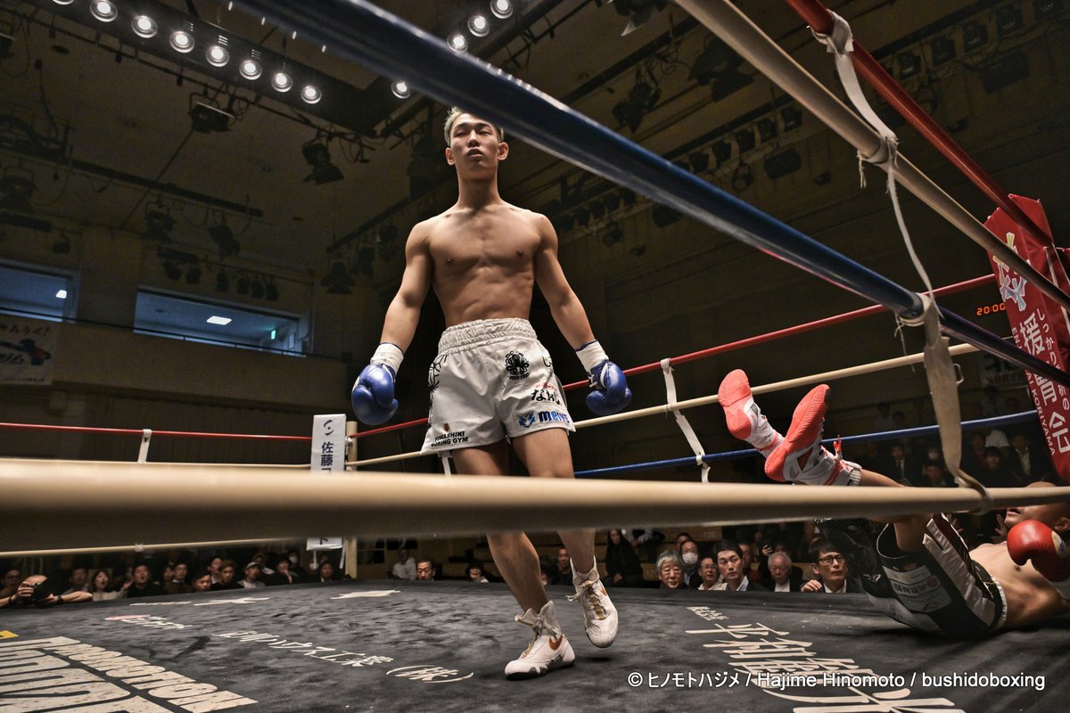 bushidoboxing's tweet image. 2025.10.28/後楽園ホール/DANGANプロモーション
TOKYO EYE SERVICE &amp;amp; みついもの里 Presents DANGAN 4回戦トーナメント
★ ライト級 4回戦
プロ 3戦1勝(1KO)1敗1分
×#舞明徳（31／#FUNABASHI）
　1Ｒ（0：54）ＴＫＯ
プロ 3戦2勝(2KO)1敗(1KO)
◎#塩崎優人（19／#渡嘉敷）