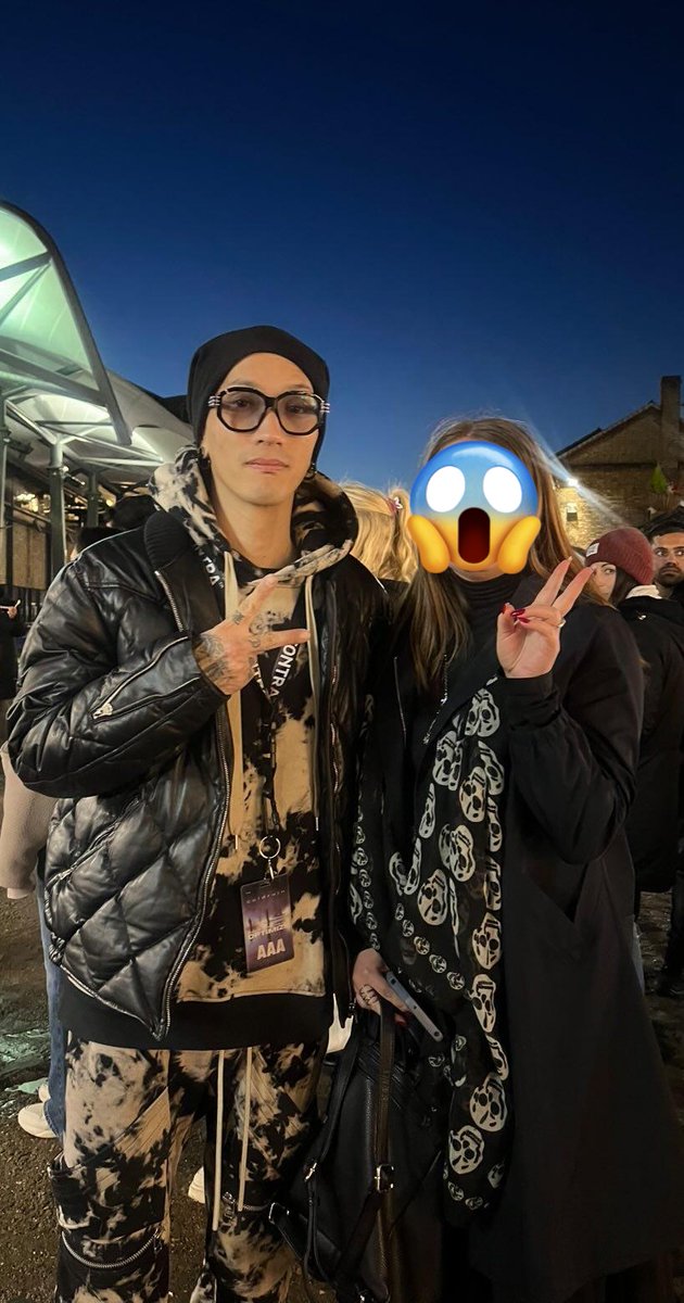 nasutyusha's tweet image. ロンドン！coldrain！noisemaker ! revnoir !
楽しかったぜ
りょうさん、写真ありがとうございます！
かっこいい過ぎて、今日心でもっていい感じ！🤘🏼💀

#coldrain #OPTIMIZE