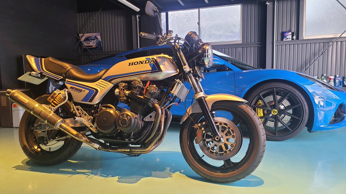 その他 yee Banshee YTX9-BS Battery Compatible with Kawasaki ZX1000 Ninja 1000