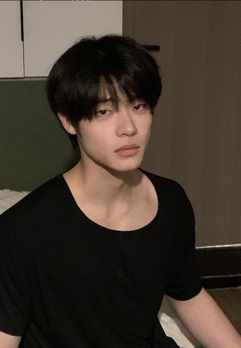 runzzte's tweet image. 