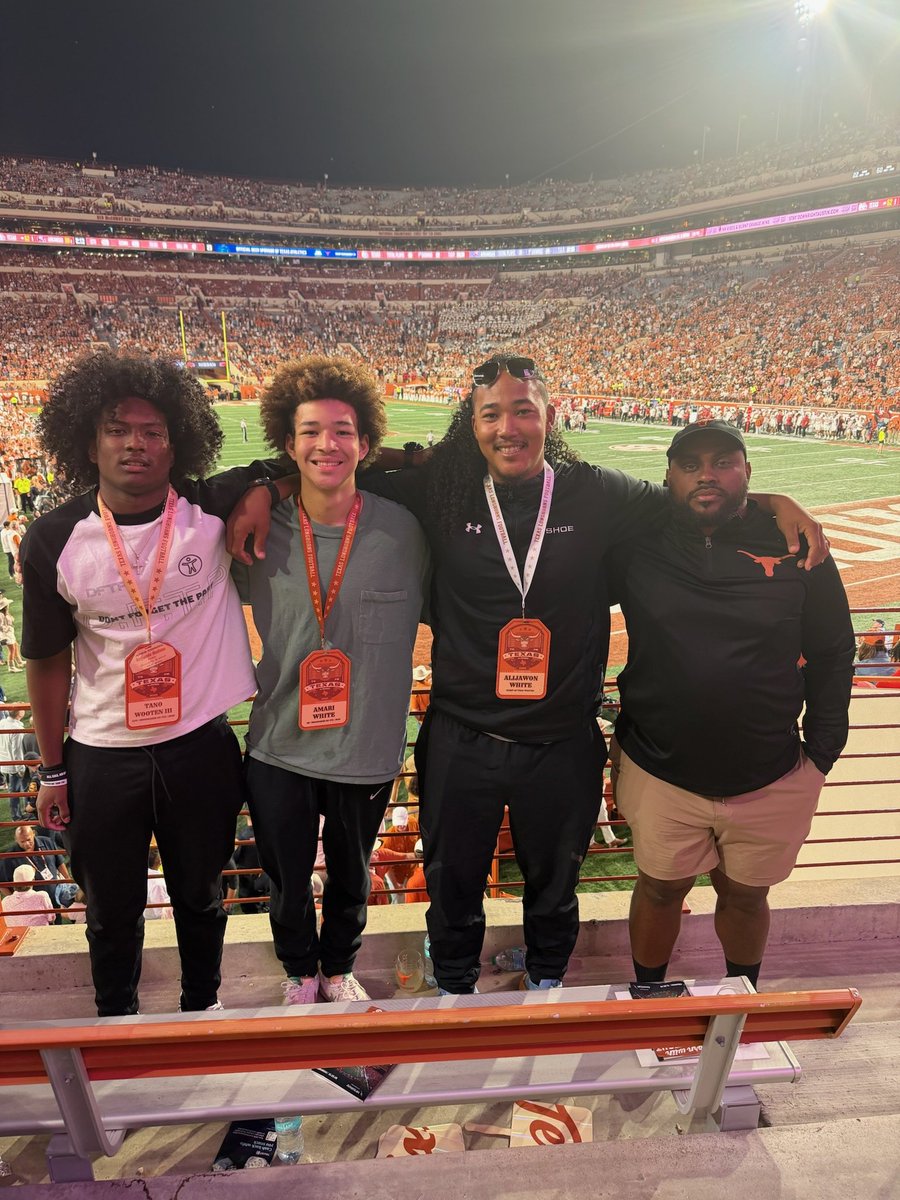 I had a great time the UT vs Arkansas game this weekend. I can't wait to comeback🤘🏾💪🏾 <a href="/HudsonKeynodo/">Keynodo Hudson</a> <a href="/KJJFlood/">Kyle Flood</a> <a href="/JacksonGleeFB/">Jackson Gleeson</a> <a href="/JScruggs247/">Jordan Scruggs</a> <a href="/Alijawon2/">Alijawon White</a> <a href="/ShoeWolfPack/">Shoemaker Football</a> <a href="/TexasFootball/">Texas Football</a> <a href="/SHSCoachForeman/">Coach Foreman</a> <a href="/streetziam/">GREG MARCUS</a> <a href="/GPowersScout/">Greg Powers 🏟️</a>