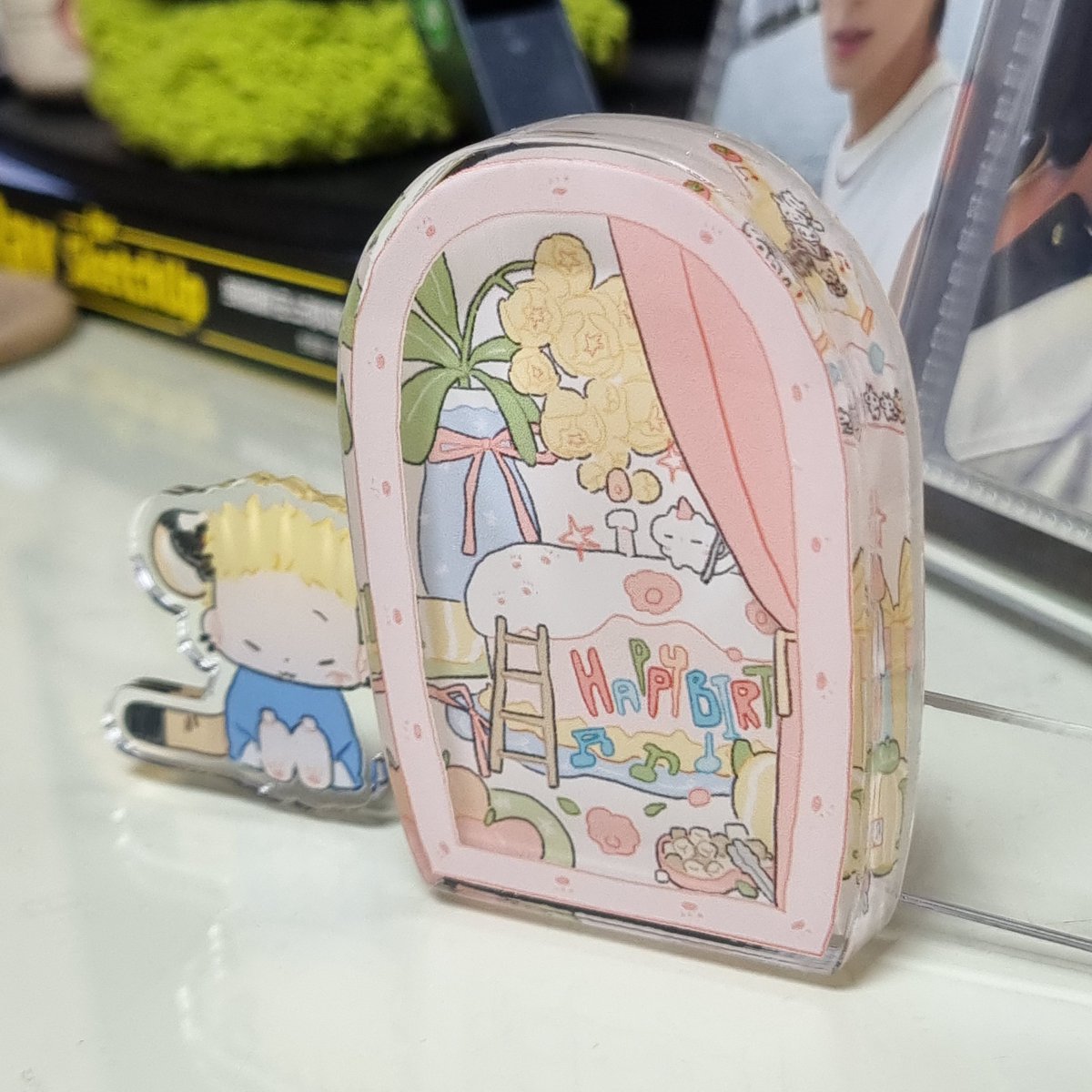 jje_bi's tweet image. 스냅스에 신상 아크릴이 출시되었대용~!
집가고시포 호싱이와 해피버스데이웆냥이를 만들엇답니당🐯🐱
제작이 짱.쉬우니 다들 하나씩 어떠신가요👍👍
타래로 도안 공유드릴게요‼️
#snaps #스냅스 #스냅스코롯토 #스냅스스탠드 #스냅스아크릴굿즈 #스냅스아크릴신상 #아크릴굿즈 #코롯토 #스탠드