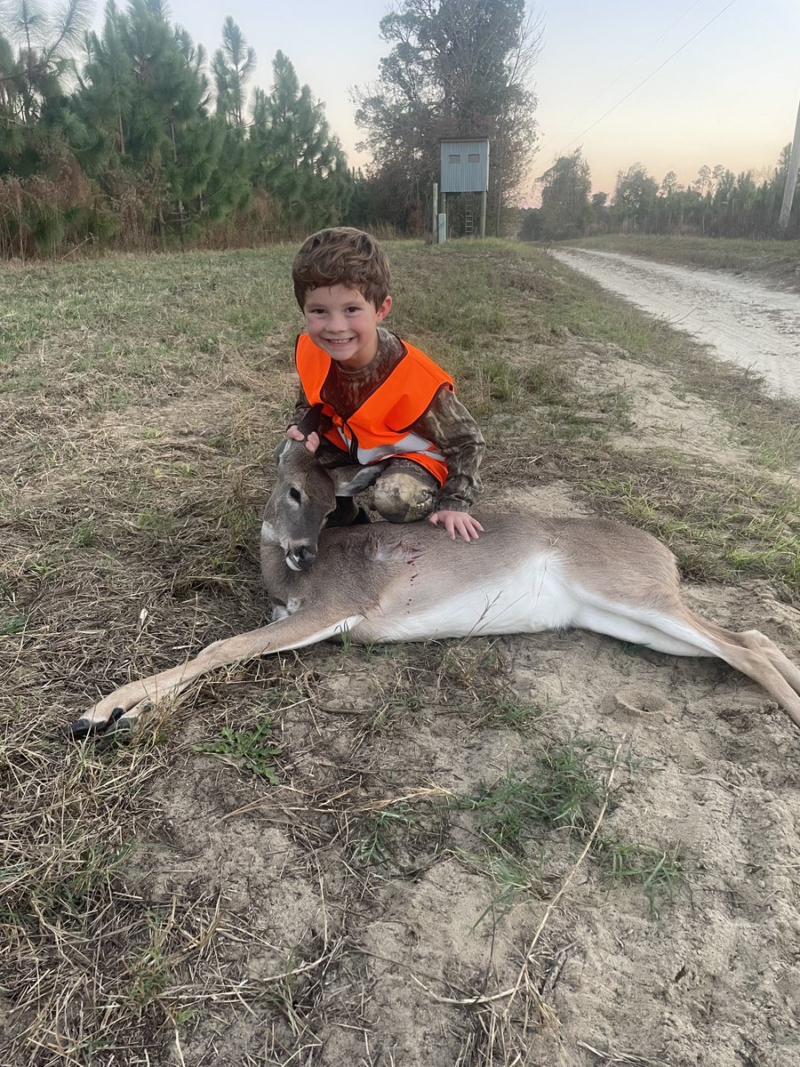 Buck Robinson tweet media