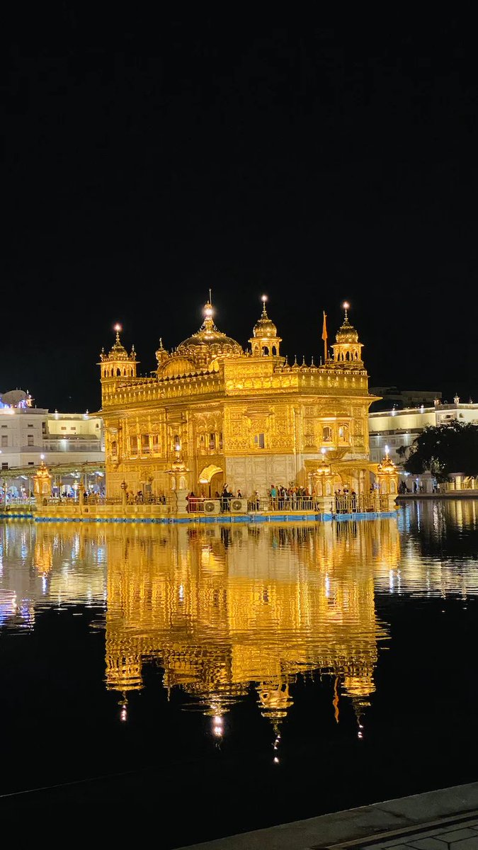 🌺ਹੁਕਮੀ ਹੁਕਮੁ ਚਲਾਏ ਰਾਹੁ ॥
       ਨਾਨਕ ਵਿਗਸੇ ਵੇਪਰਵਾਹੁ ॥ੴ