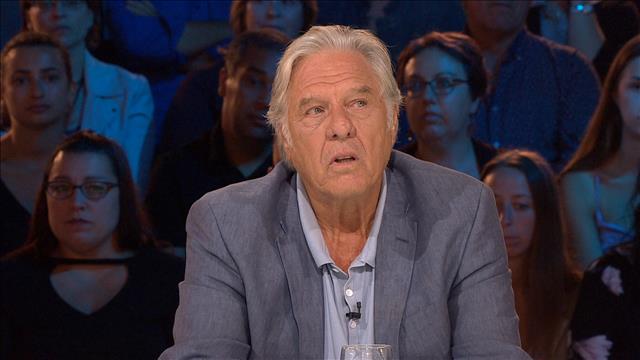 PhilipeBoudreau's tweet photo. À l'émission #offtlmep , @Pierre_Curzi voit dans les événements à la #CAQ, au #PLQ et à #QS une profonde difficulté pour un grand nombre d'élus-es de faire l'essentiel de leur travail, ce qui en définitive signifie une déliquescence du pouvoir politique.
#polqc #Assnat https://t.co/p7HogMqSdK