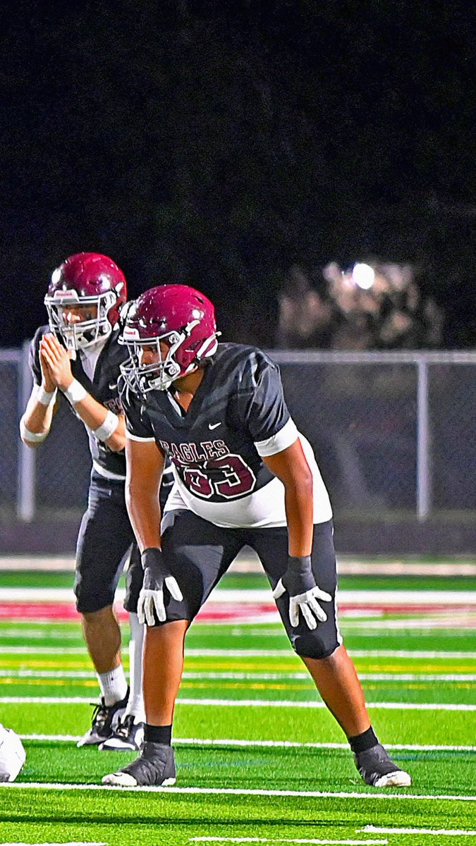 Dezmond Tame (Dez) 6’4 278 tweet media