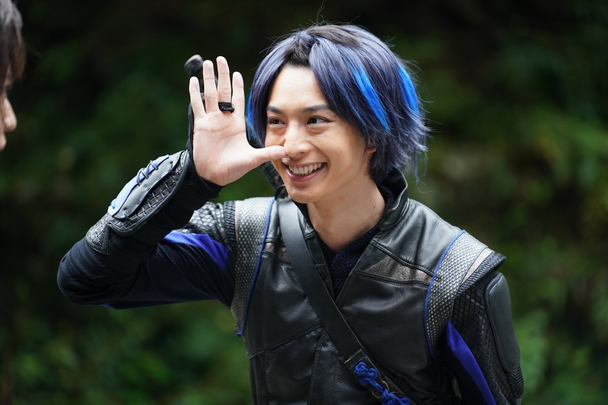 akakage_tvasahi's tweet photo. 【情報解禁】

#仮面の忍者赤影
2クール放送が決定！！㊗️㊗️
2026年も《赤影》をお楽しみください🥷

そして今週は【赤影WEEK】！
TVerで1〜5話までイッキ見！✅
▶︎https://t.co/jLcnu4mA03

#仮面の忍者赤影 #OnSet
#佐藤大樹 #木村慧人 #加藤諒
#FANTASTICS #EXILE https://t.co/vZaj0LCi83