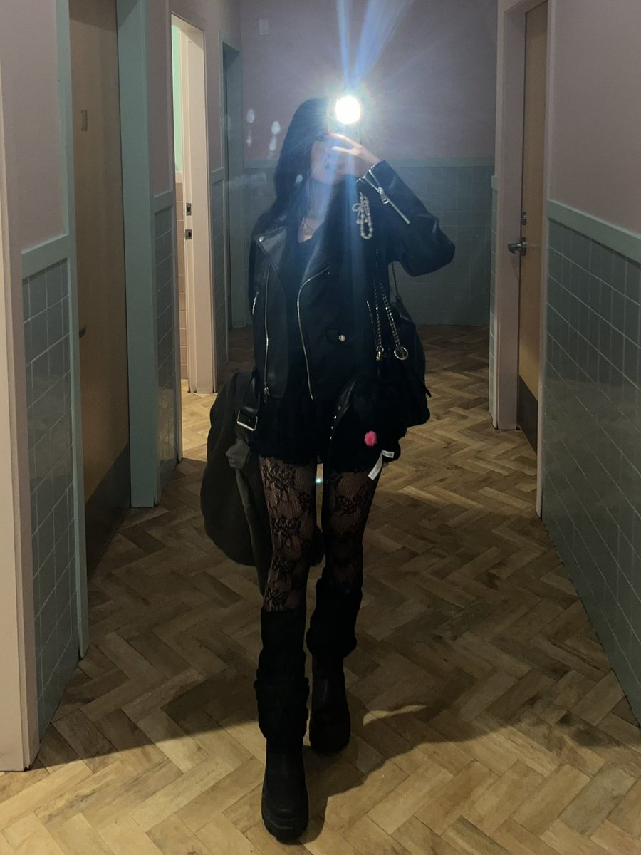 rixc 🍵 tweet media