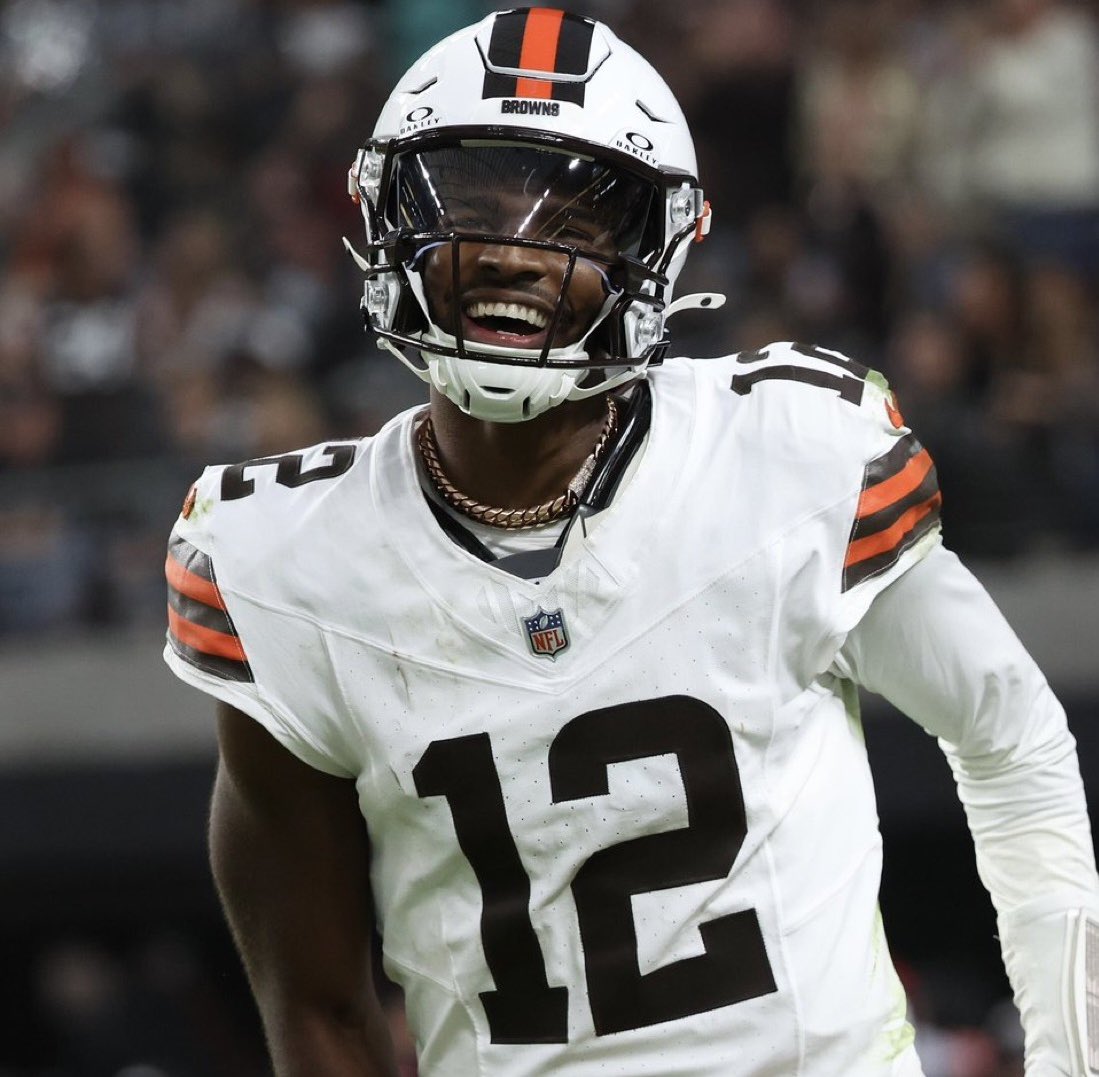 SAY CHEESE! 👄🧀 tweet media