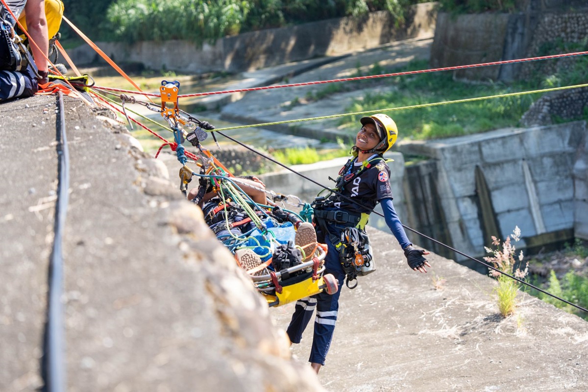 SiteTaiwanInfo's tweet image. La formation "Recherche et sauvetage en milieu urbain et interventions sur cordes 2025" pour la région #indopacifique, organisée par @NFA_TAIWAN, le MOI et l’A-PAD, a rassemblé 26 stagiaires originaires du Sri Lanka, des Philippines et de Taiwan.
#oneworld #roperescue #apad
📸NFA