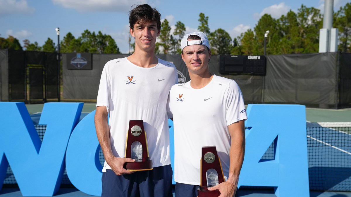 NCAATennis's tweet image. Ladies and gents, your 2025 D1 men&apos;s and women&apos;s singles and doubles CHAMPIONS! 🏆 #NCAATennis