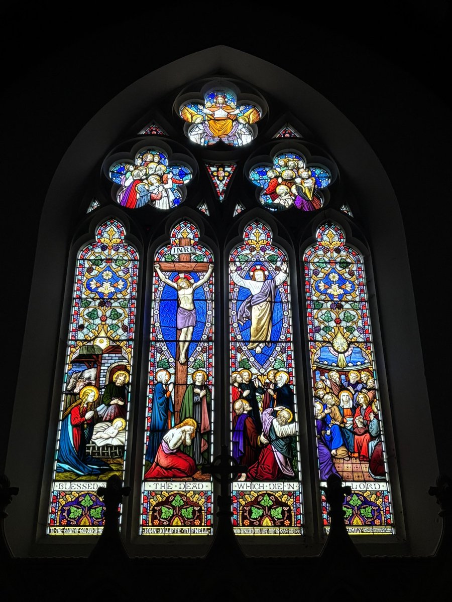 Look carefully - all scenes from Christ’s life, and at the top, reigning in glory.
East window in Holy Trinity church, Pleshey.

Christ the King.
May the whole of Creation worship at his feet.
Slip into silence.
Here, gaze on Christ:
 be lost in wonder, praise and gratitude.