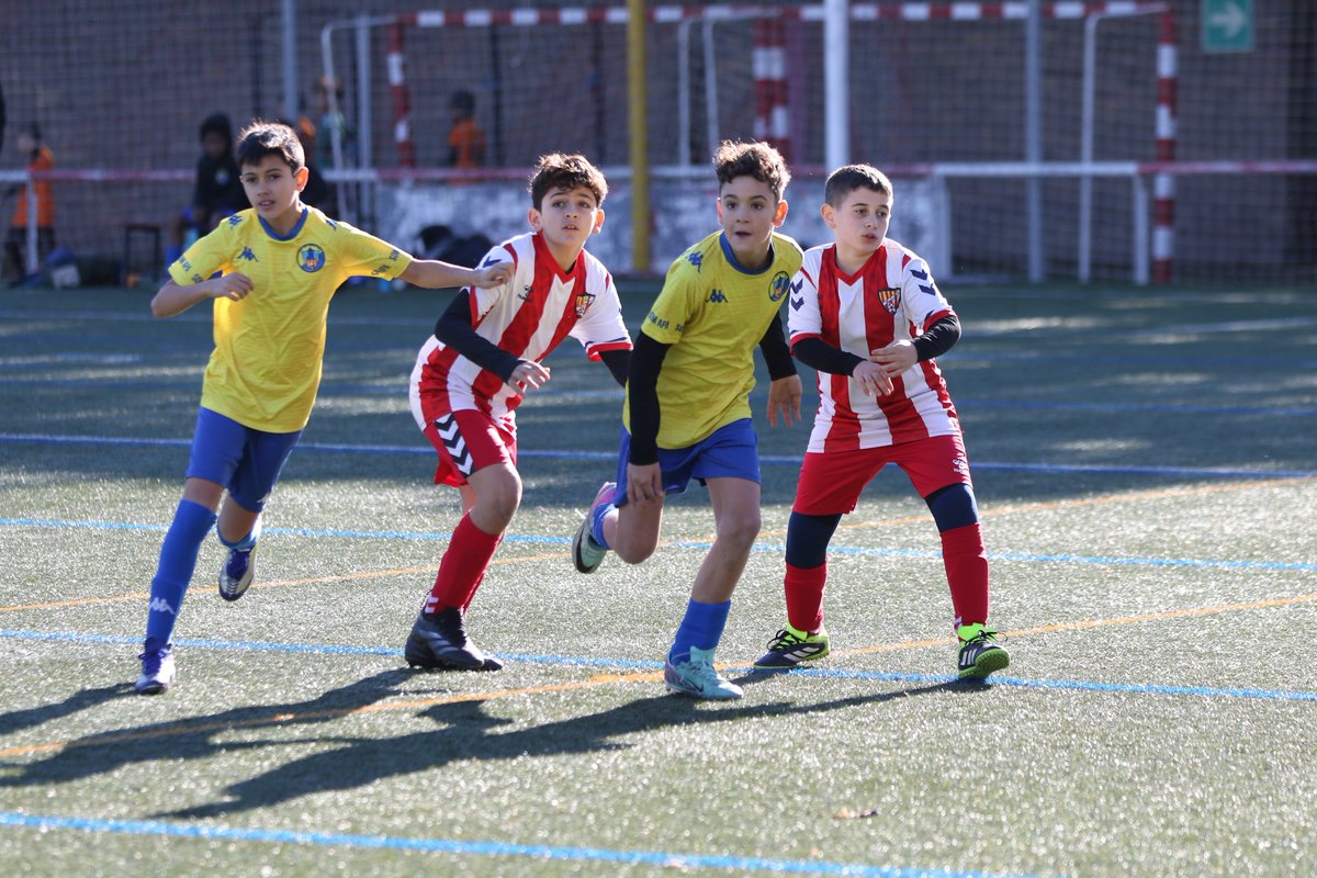 SomMariners's tweet image. Fins al final, S11 🫡

Som-hi, mariners! ⚓

#SomMariners 🔴⚪ #Barceloneta