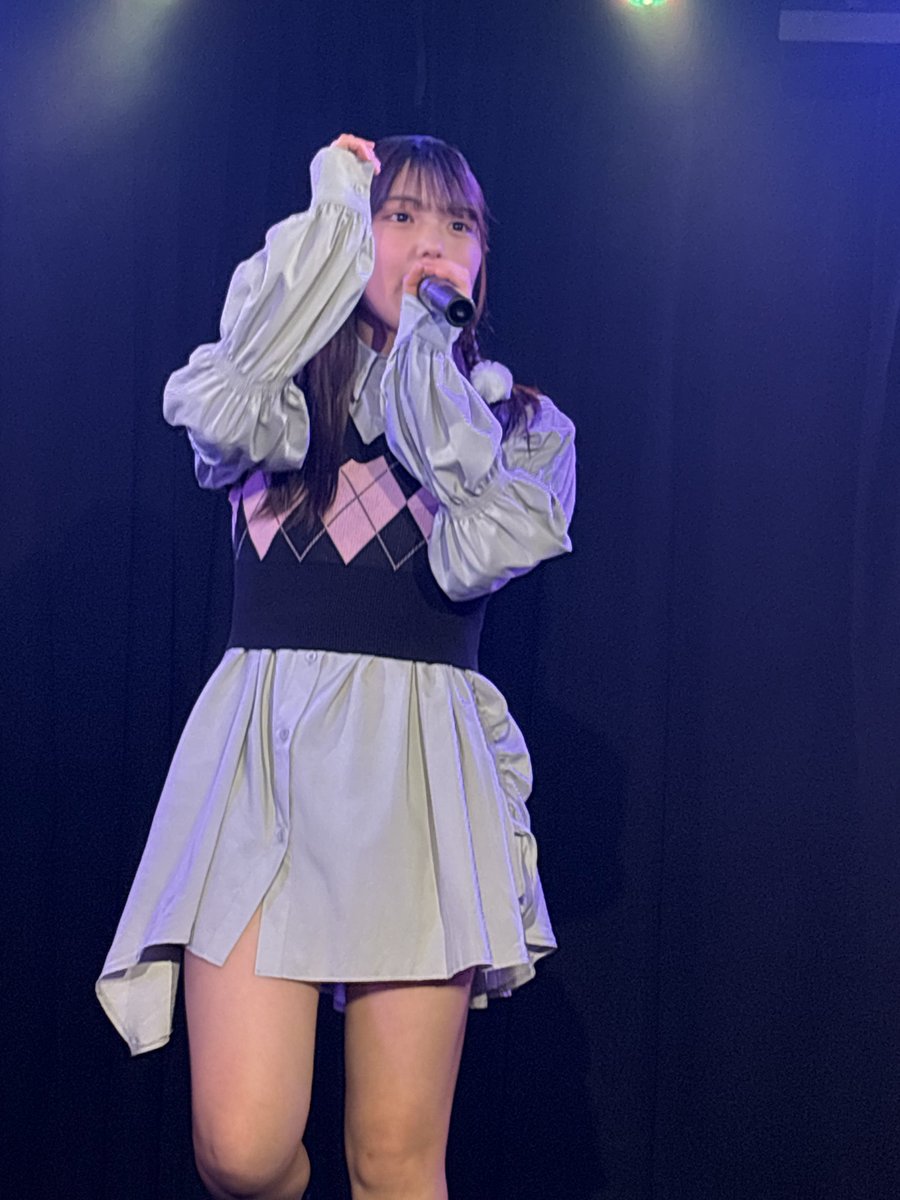 おはよ〜ございます🔔 今日のライブはさーたん生誕から始まって3本