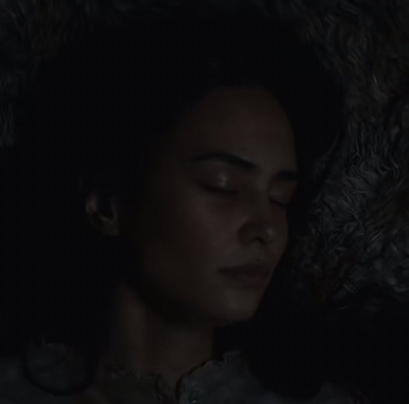 akilahsgoat's tweet image. FBI OPEN UP!!!                            Zzzzzzzz😴