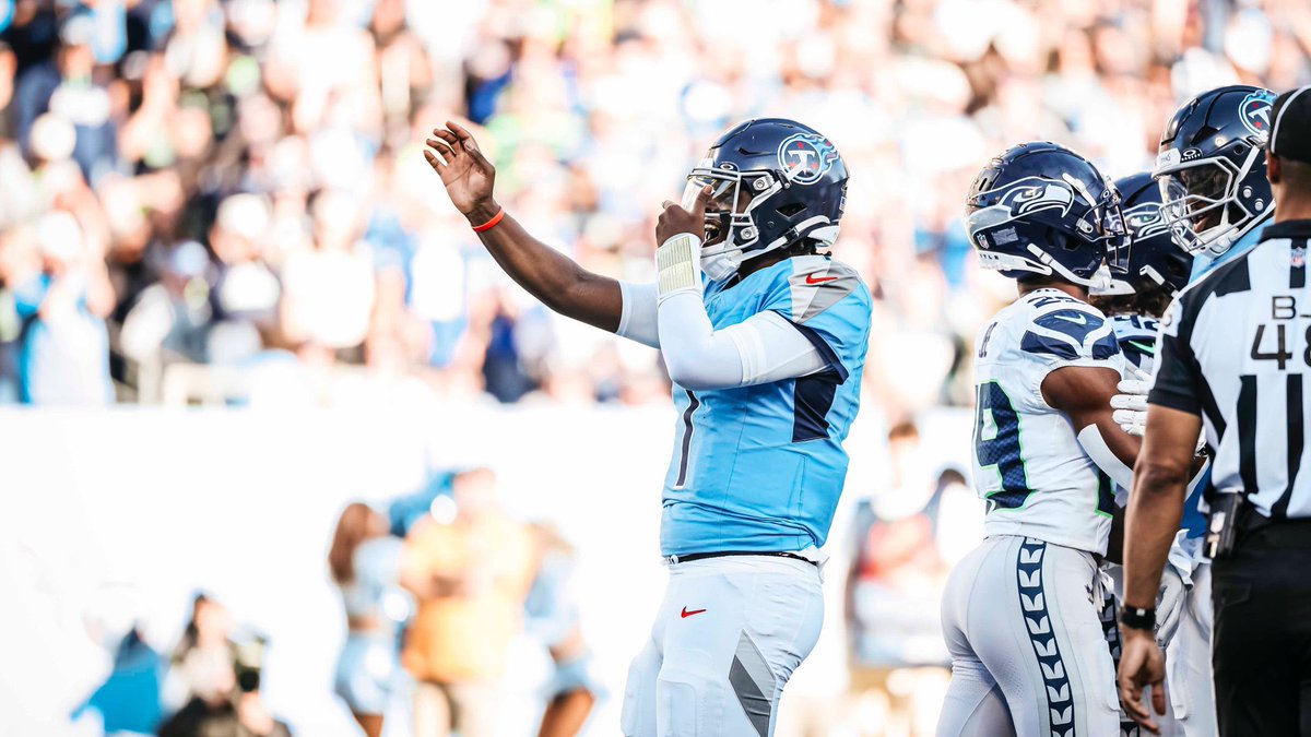 Cameron Ward in his last two games against two of the elite defenses in the NFL: 

52/79 passing 
450 yards passing 
70 yards rushing 
65.9% completion percentage 
3 total touchdowns 
0 interceptions 

All of this with the worst supporting cast in the NFL…