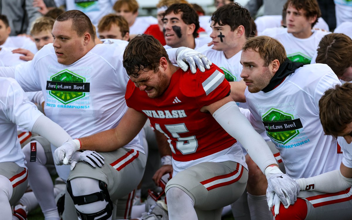 UD_Collegiate's tweet photo. 2025 ForeverLawn BowlWabash College edges Ohio Northern late&amp;nbsp; — Urban Dialexx Collegiate Sportswire

https://t.co/8L7EbaUmvZ https://t.co/BHPCsGMe5o