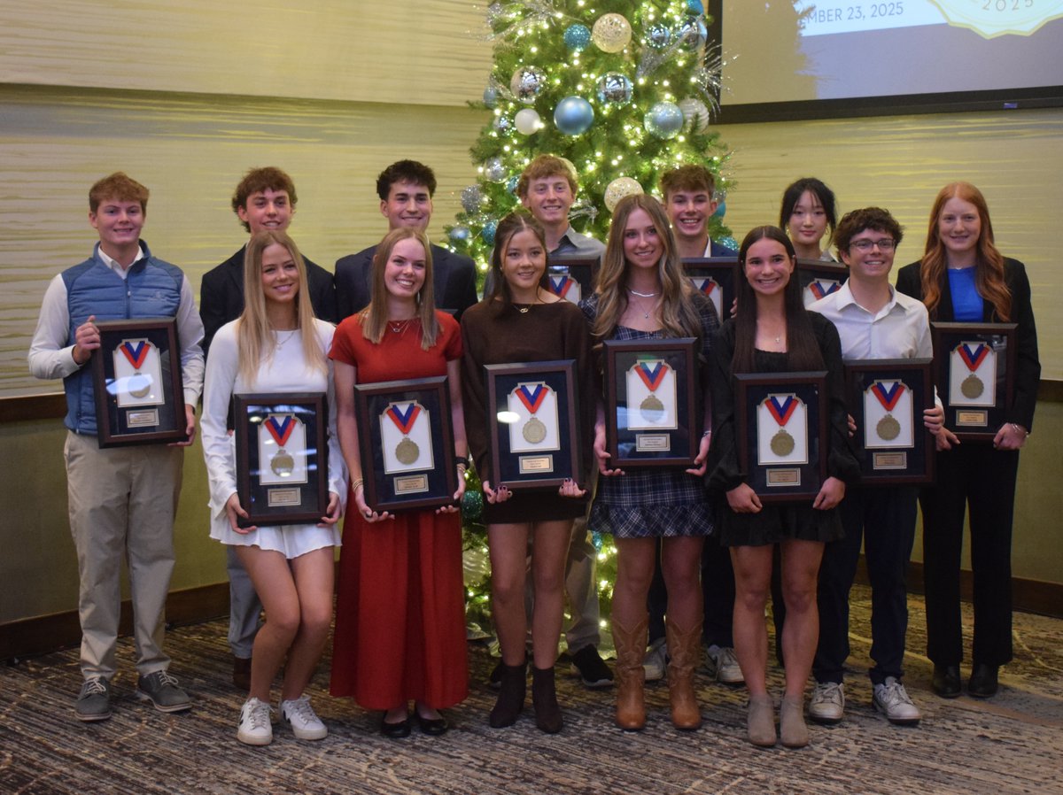 ColoGolf's tweet photo. The second edition of Team Colorado, which was introduced at the CGA’s Medal of Excellence festivities, is quite an accomplished bunch. Let’s count the ways. https://t.co/KOg3hyCqBv @USGA @cologolfjr #TeamColorado https://t.co/GqMdydl5M8