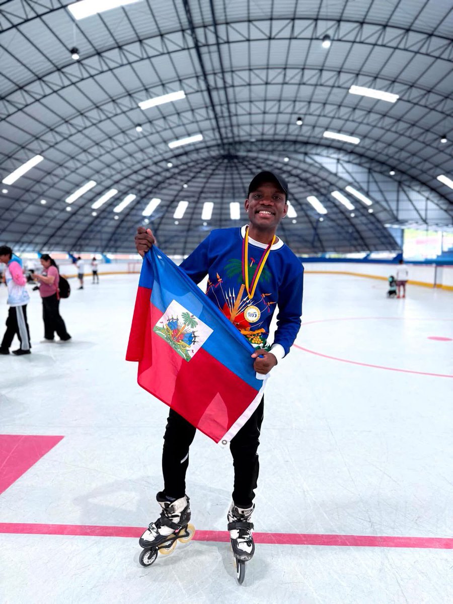 ✊🏿🇭🇹 Haiti Chanpyon ⛸️🥇🏆Nan peyi Ekwatè 🇪🇨🏆🇭🇹🏆🇭🇹🏆🇭🇹🏆🏆🇭🇹🏆.

.
🥇 Gesny Pierre Louis 👏🏼