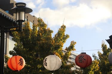 Explore Little Tokyo, just steps from the comfort of your room.

#DoubleTree #Hilton