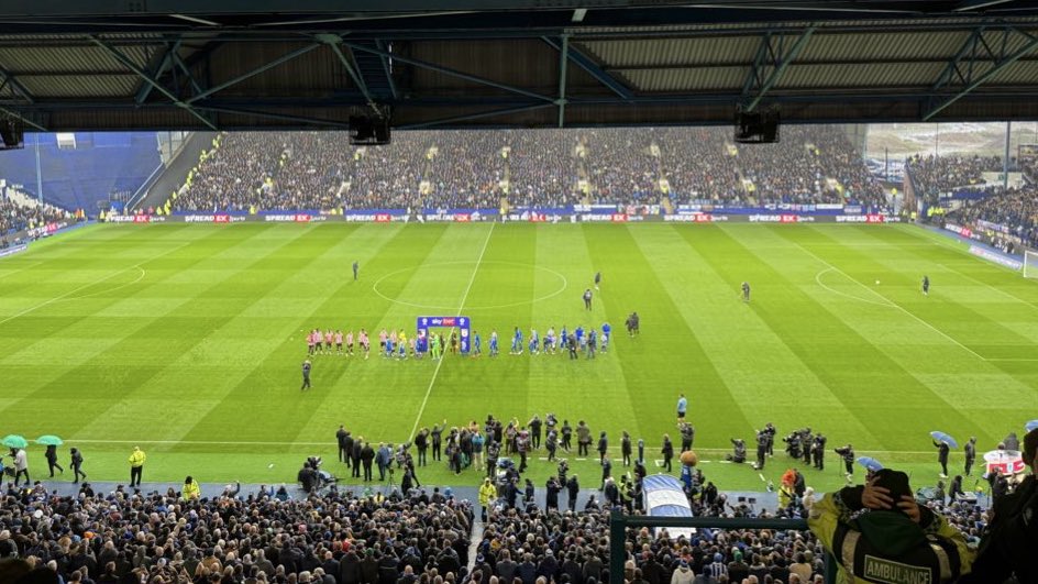 Enjoyed my first experience on the Steel City Derby. Great noise before KO and important to see Hillsborough full. I know Owls fans will be disappointed about that performance, Sheffield United dominant display.