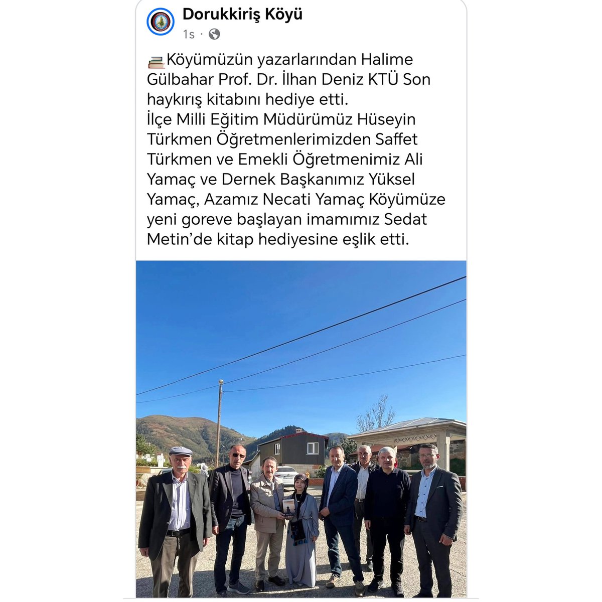 HalimeGulbahar's tweet photo. Rahmetli Ali Agam Mevlidi Şerifi vardı (Rahmetli Anacığımın kuzeni Rahmetli Ali Agam) sağolsunlar teşrif ettiler. Kitabımı İlhan Hocamıza hediye ettik 🥰

#24KasımÖğretmenlerGünü kutlu olsun... 

#RİZE #RizvFB #Sahtekarlar #beyazsahtekarlar #ÇRSvFB https://t.co/kiQWePkILU