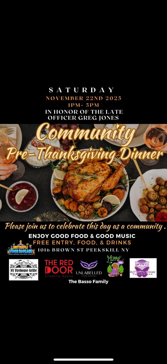 czam2974's tweet image. This weekend our MBK Culinary Arts Prgm teamed up w/ Red Door  to support our Community Pre-Thanksgiving Dinner. MBK donated delicious trays of pernil plus slides. We used our donated set of cookbooks from @SAVEURMAG which was utilized to prep the food we donated. 🙏🏽✊🏽🙏🏽