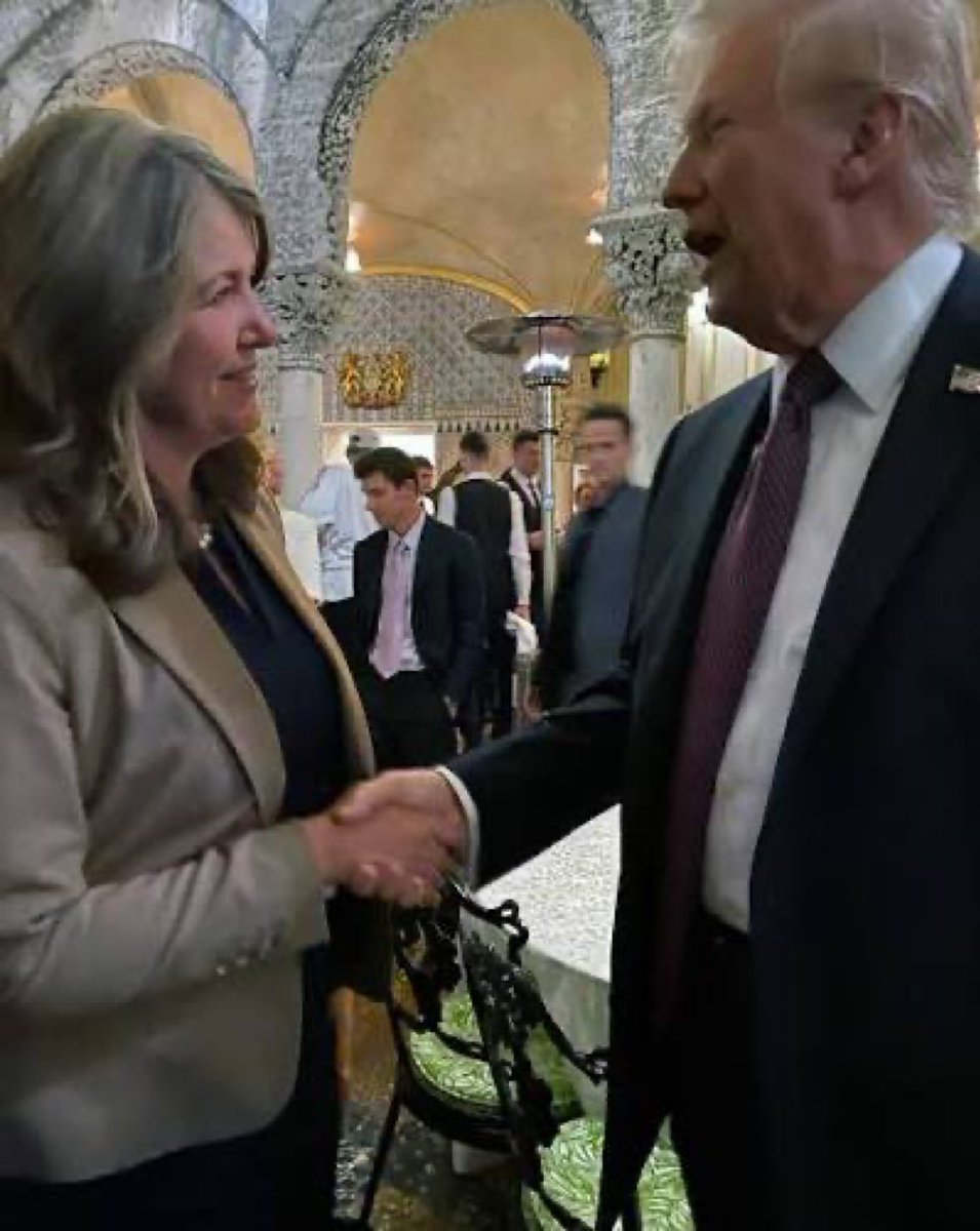 The Alberta separatists are the laughing stock in Alberta and Canada.  Just a bunch of drunk, bitter CPC and UCP losers. Many are tied to zionism.  Many are US rejects. Everyone laughs at them.  When Trump is their idol,  you know there are problems 😂🤣😂🤣😂🤣