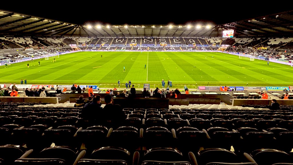 Forgot to post this the other week, but a trip to Swansea ticked off watching a game at another of the 92 for me. 

✅89/92

🔘 QPR
🔘 Bromley 
🔘 Chesterfield