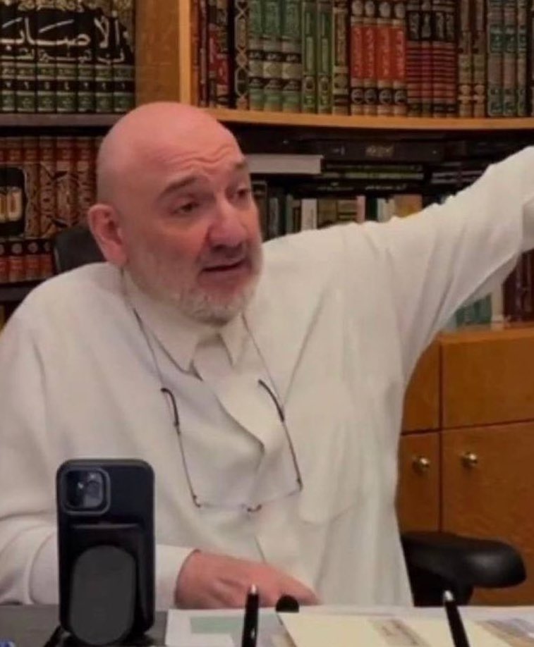 ويسجل دبل بعد