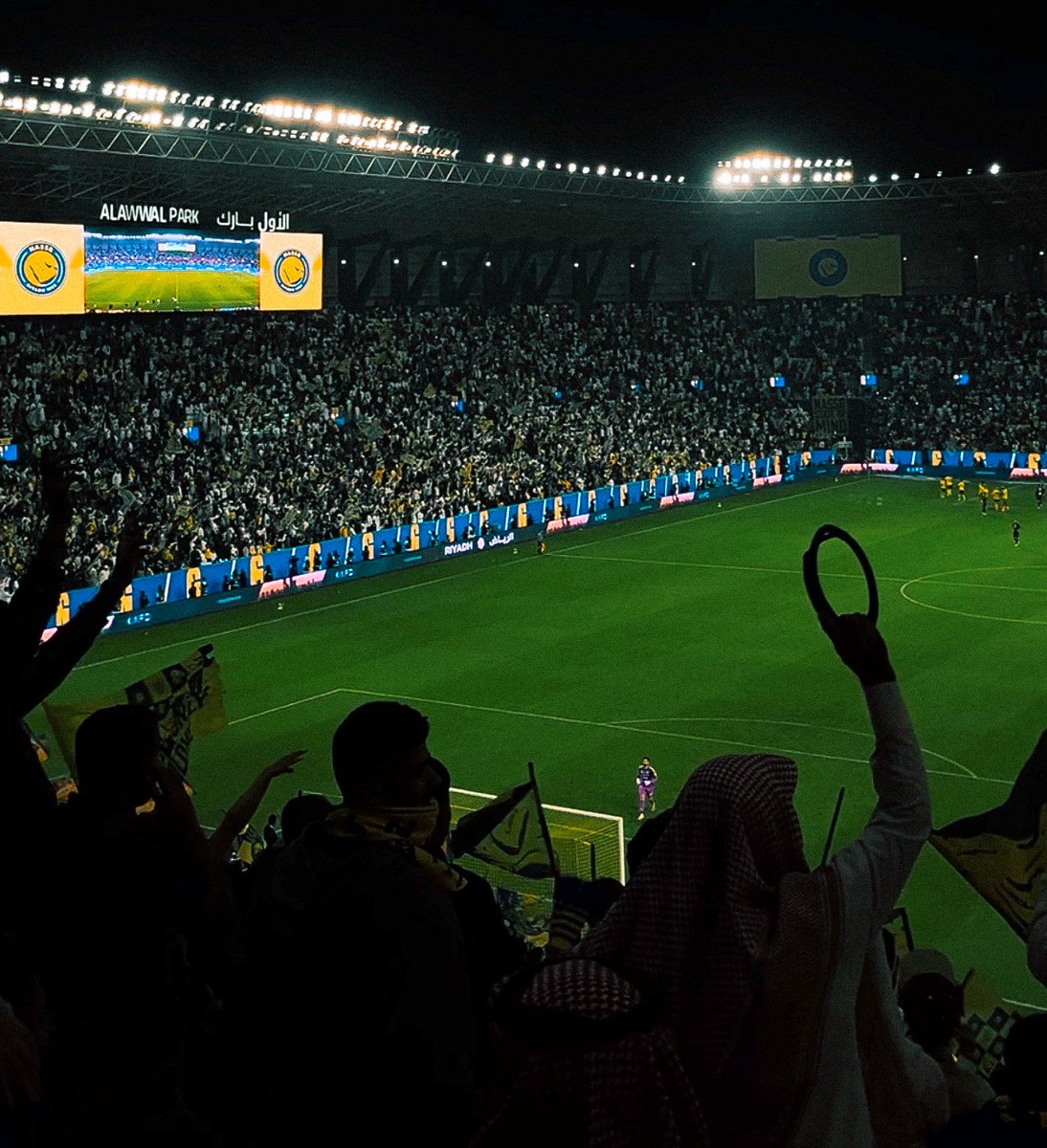 AlNassrFC's tweet image. نصـر العظماء .. واجهـةٌ لأعظـم وطـن 🇸🇦
العقـال الذي نرفعــه عند الفخـر .. يحتفـل به نجومنا عند الفــرح 💛