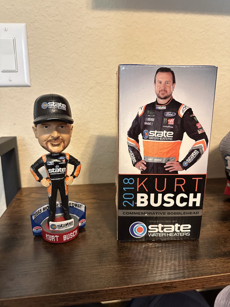 FailInspection's tweet image. My new old man hobby is finding @nascar memorabilia when Im dragged to antique stores. @KurtBusch finished 7th that race.