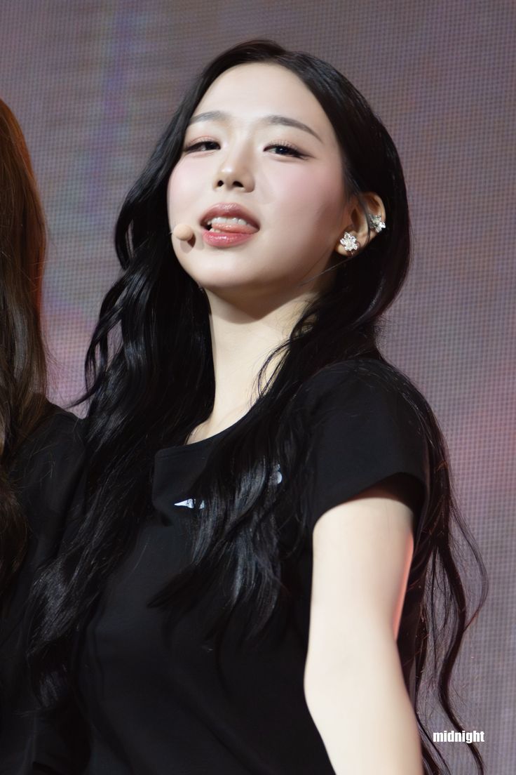 tripleSPicBot's tweet image. #CHAEYEON #김채연