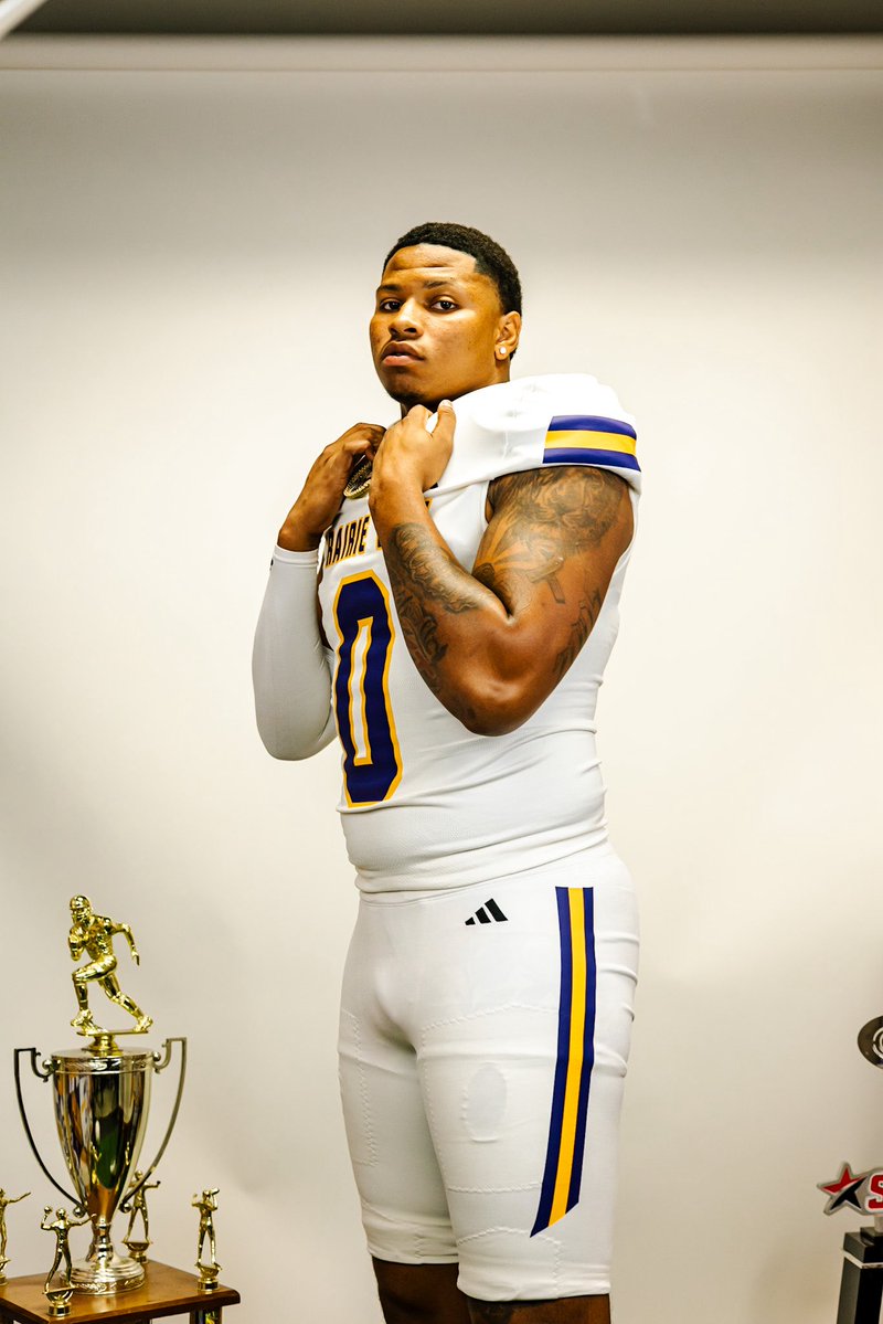 ozthegreat0's tweet image. How we feeling ? 🟣🟡 #pv #youknow #committed