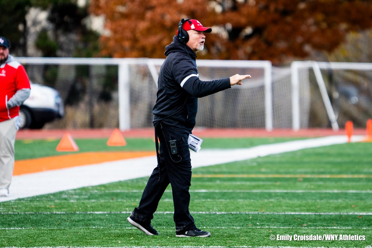WNYAthletics's tweet image. It was the GAME of the YEAR. @SFHSfootballNY defeats @CanisiusHSFB to win @MonsignorMartin Title

wnyathletics.com/post/st-franci…

🖊️ @anthonyfiorello 
📸 @emilycroisdale 
Sponsored by @RichmondVona