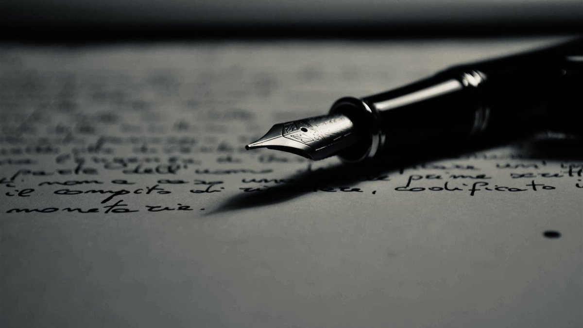 »The darkness thickens; and the crow makes wing to the rooky wood.«
{Macbeth}

#ShakespeareSunday #Poetry